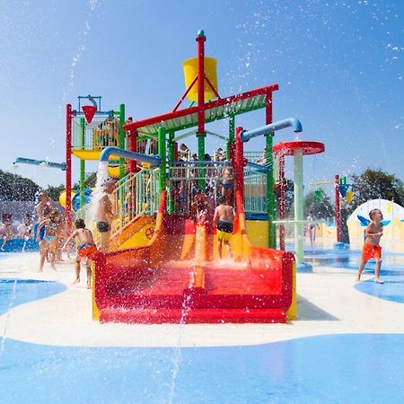 Camping De Duinhoeve Chalet Schelp Not For Companies 니우-함스테더 외부 사진