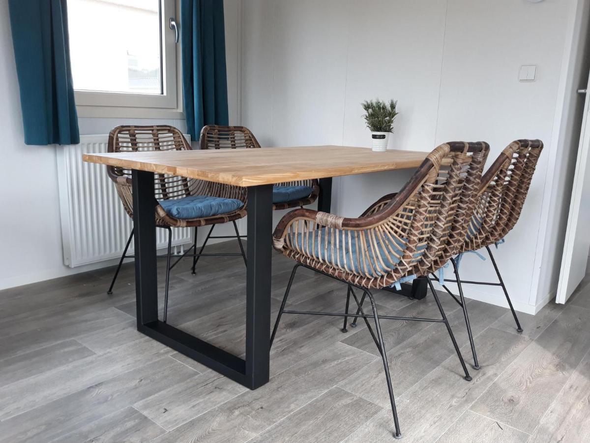 Camping De Duinhoeve Chalet Schelp Not For Companies 니우-함스테더 외부 사진