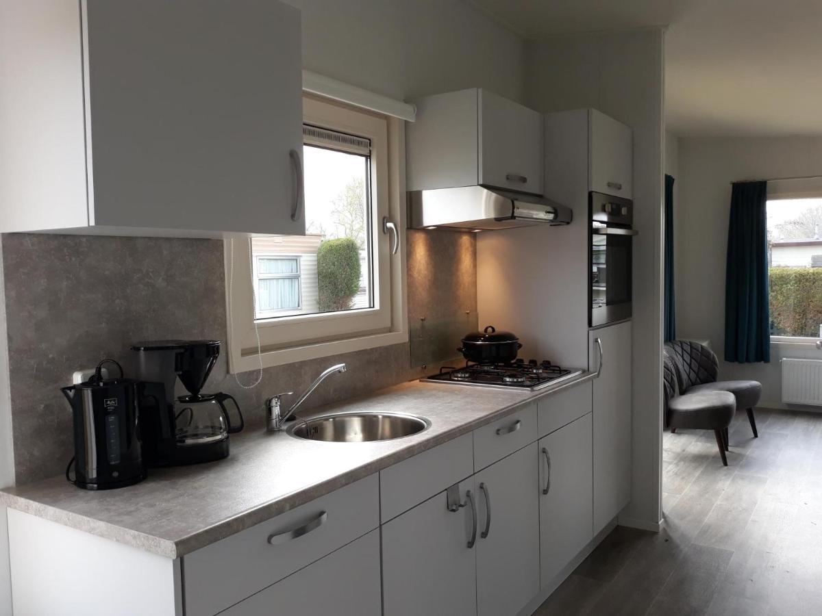 Camping De Duinhoeve Chalet Schelp Not For Companies 니우-함스테더 외부 사진