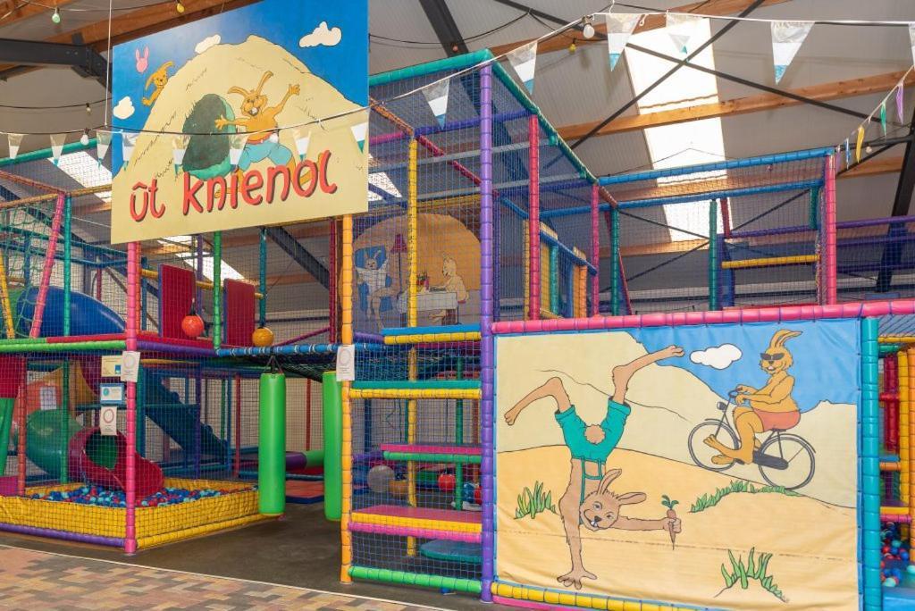 Camping De Duinhoeve Chalet Schelp Not For Companies 니우-함스테더 외부 사진